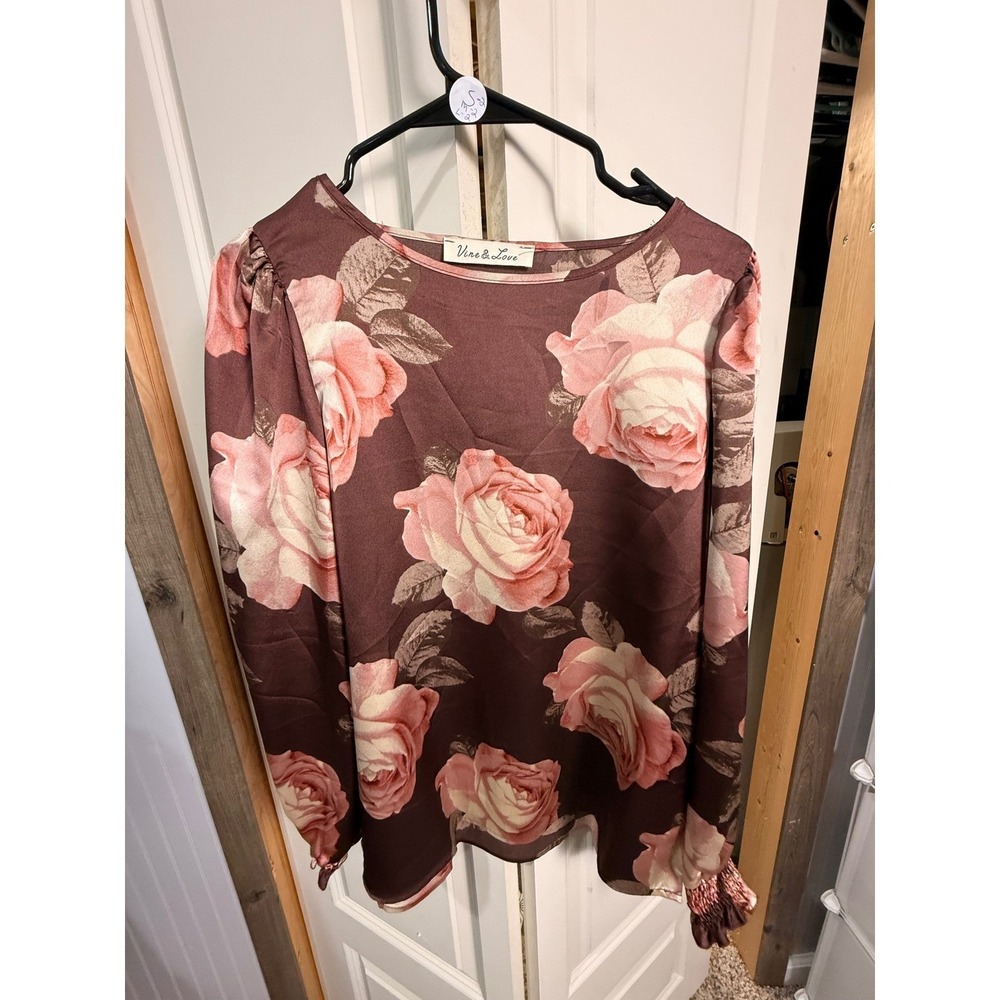 Vine & Love Burgundy Pink Rose Floral Satin Blouse Smocked Cuff Top Womens Large